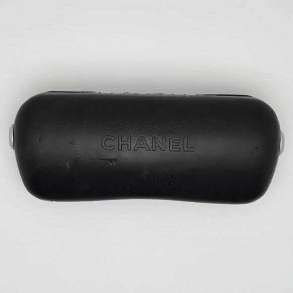 Chanel 5239 c. 501/3C Shiny Black Frame Grey Gradient Lens Sunglasses w/ Case main image 14